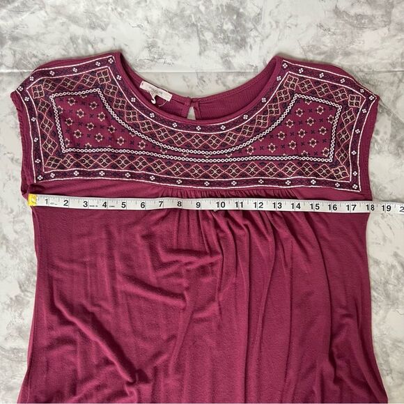 Maurices Burgundy Gauze Boho Embroidered Short Sleeve Women's Blouse Tunic S - Picture 9 of 10